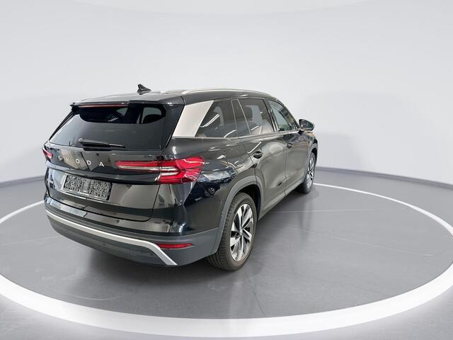 Skoda Kodiaq 1.5 Tsi 150pk DSG MHEV Business Edition 7p. · Keyless · Camera · 7Pers · Elek. Voorstoel · Apple/Android Car Play · 19'' Inch · Garantie t/m Juni 2026