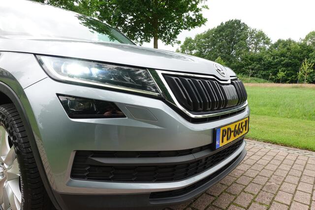 Skoda Kodiaq 1.4 TSI ACT Ambition Business | Adative cruise control | Elektr.Trekhaak | Stoelverwarming | LED | Achteruitrijcamera | NAVI | CarPlay |