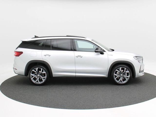 Skoda Kodiaq 1.5 TSi 204 Pk PHEV Sportline Business | Panoramadak | Trekhaak | Head-Up | 20 Inch | Winterpakket | 360 Camera | 7.382 Km!!