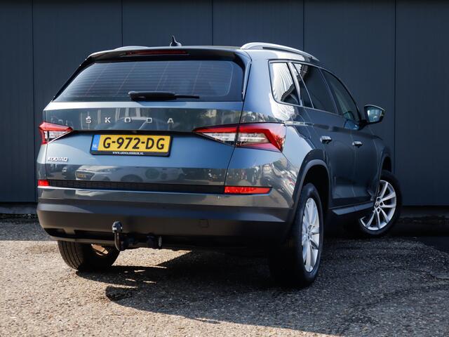 Skoda Kodiaq 1.5 TSI Business Edition (150 PK) 2e-Eig, Skoda-Dealer-Onderh, 12-Mnd-BOVAG, NL-Auto, Leer, Trekhaak, Navigatie/Apple-Carplay/Android-Auto, Cruisecontrol, Keyless-Start, Elek.-Achterklep, Parkeersensoren-V+A, Achteruitrijcamera, Premium-Audio, DAB, Licht-
