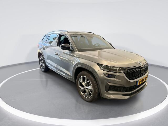 Skoda Kodiaq 1.5 Tsi 150pk DSG Sportline Business 7p. · Camera · 7.Persoons · Elek. Trekhaak · Keyless · Elek. Achterklep · Elek. Bestuurdersstoel · 19'' Inch · Garantie t/m 22-05-2027 of 100.000km
