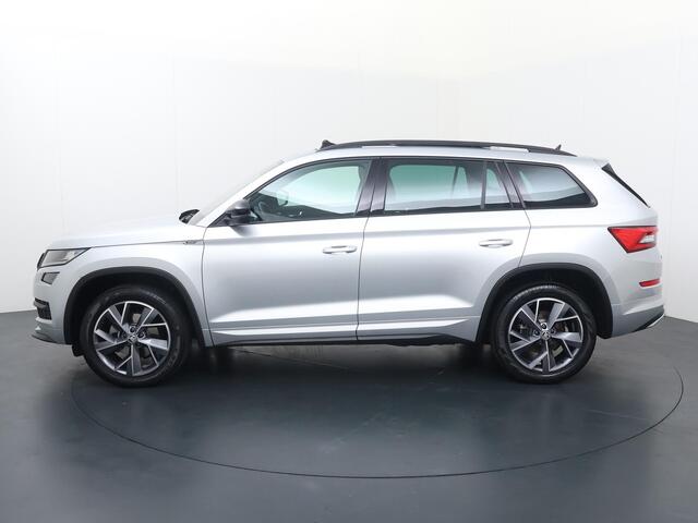 Skoda Kodiaq 1.5 TSI Sportline Business 7p. | 150 PK | Automaat | Panoramadak | Trekhaak wegklapbaar |