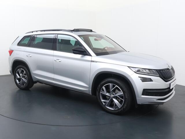 Skoda Kodiaq 1.5 TSI Sportline Business 7p. | 150 PK | Automaat | Panoramadak | Trekhaak wegklapbaar |