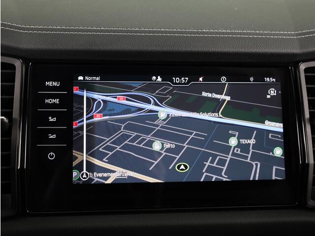Skoda Kodiaq 1.5 TSI Sportline Business 7-zits 150pk DSG | Panoramadak | 20 inch lichtmetalen velgen | Trekhaak wegklapbaar | Verwarmbare voorstoelen