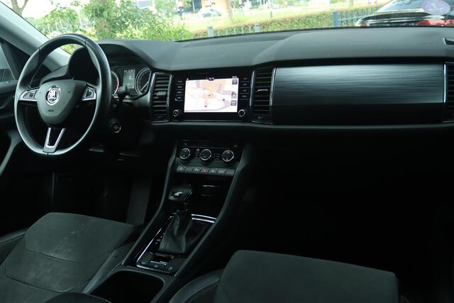 Skoda Kodiaq 1.5 TSI LIMITED BUSINESS EDITION AUT. | TREKHAAK | CAMERA | LED | CANTON AUDIO | KEY-LESS | CARPLAY |