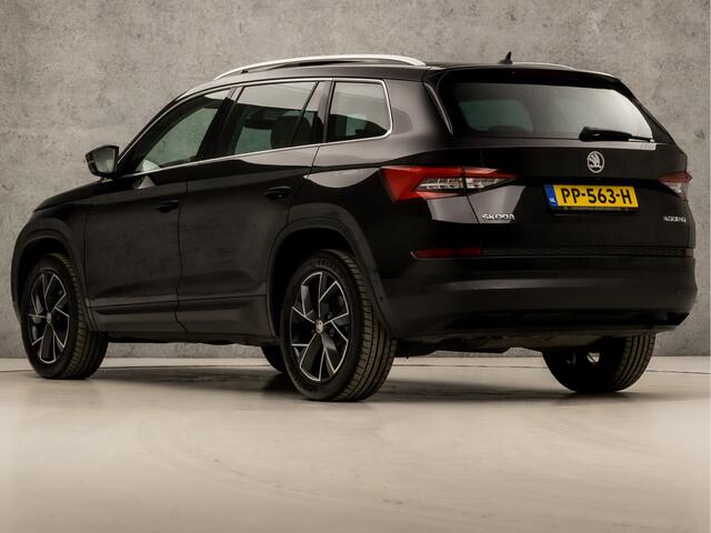 Skoda Kodiaq 1.4 TSI ACT Sport 150Pk Automaat (PANORAMADAK, APPLE CARPLAY, GROOT NAVI, 360 CAMERA, MEMORY SEATS, LEDER, STOELVERWARMING, GETINT GLAS, ELEK ACHTERKLEP, NIEUWE APK, NIEUWSTAAT)