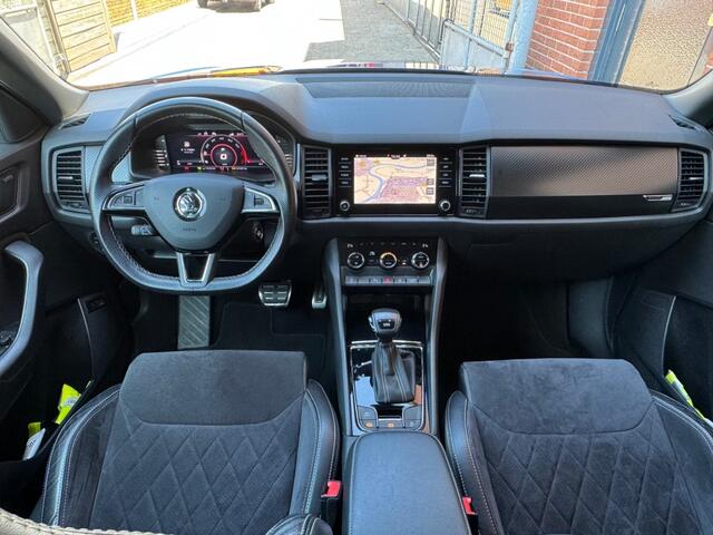 Skoda Kodiaq 1.5 TSI SPORTLINE BUSINESS 7P. Panodak Trekhaak