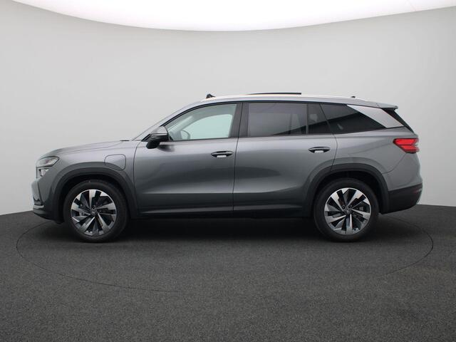 Skoda Kodiaq 1.5 TSI PHEV Business Edition 204PK DSG Pano-Schuifdak, Adaptieve Cruise Controle, Side Assist, Virtual Pedal, Memorystoel, Winterpakket, Keyless, Achteruitrijcamera, Trekhaak, 19" LM Velgen