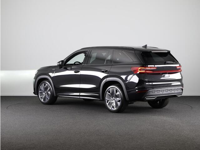 Skoda Kodiaq Sportline Business 1.5 TSI PHEV 204pk | Panoramadak | Trekhaak | 20 inch | 360° camera | Canton Sound System