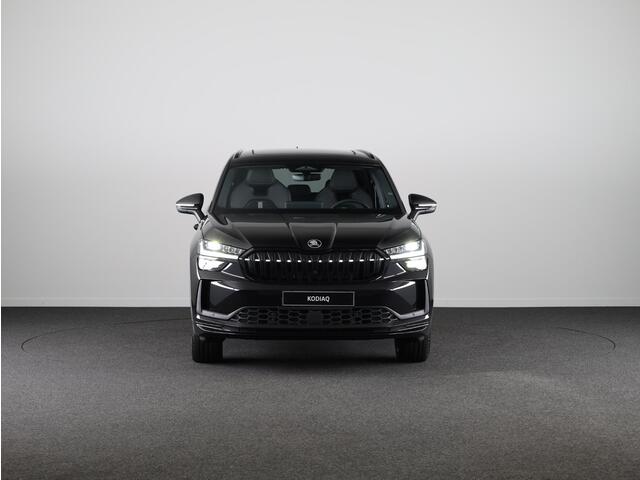 Skoda Kodiaq Sportline Business 1.5 TSI PHEV 204pk | Panoramadak | Trekhaak | 20 inch | 360° camera | Canton Sound System