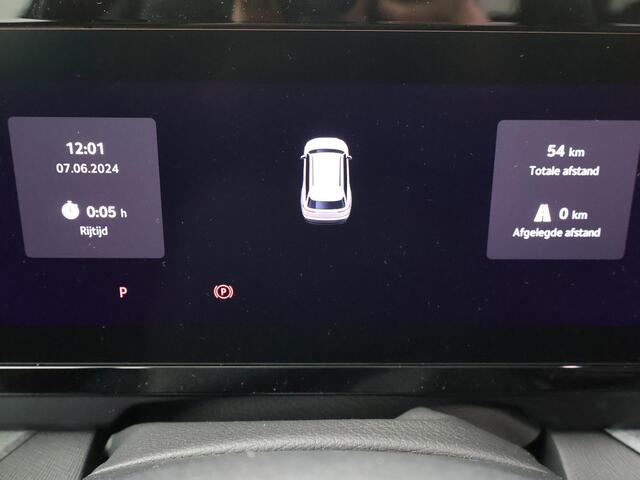Skoda Kodiaq Business Edition 1.5 TSI m-HEV 150 PK ¦koda Kodiaq Business Edition 1.5 TSI m-HEV 150 pk DSG | Automaat | Elektrische achterklep | Navigatie | Adaptieve cruise control | 19'' Lichtmetalen velgen |