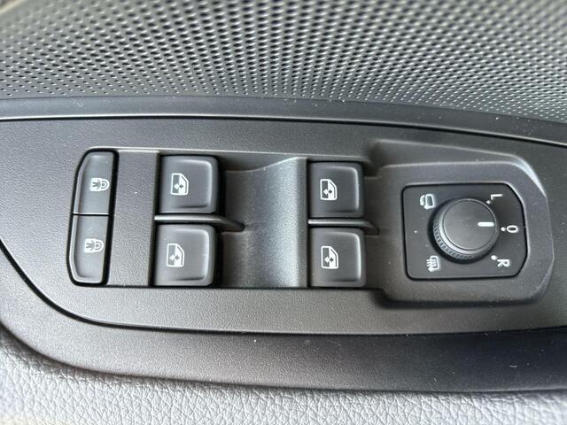 Skoda Kodiaq 1.5 Tsi 150pk DSG MHEV Business Edition 7p. · Camera · 7 Pers. · Apple/Android Car Play · Navi · Elek. Achterklep · Keyless · Elek. Bestuurdersstoel · 19'' Inch ·