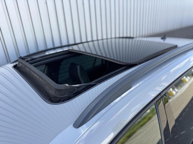 Skoda Kodiaq 1.5 TSI Sportline Business Panoramadak | Trekhaak | Stuur/stoel verwarming