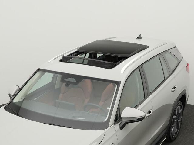 Skoda Kodiaq 1.5 TSI 204 pk DSG PHEV Selection | Panoramadak | Trekhaak | Cognac leder | Geheugenstoelen | Head-up display | Adaptief onderstel | Rondomzicht camera | CANTON sound
