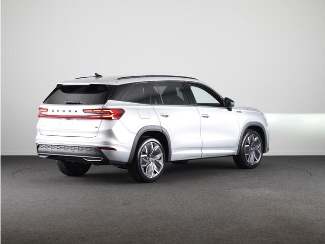 Skoda Kodiaq Sportline Business 1.5 TSI PHEV 204pk | Light & view pakket | Winter pakket | 20 inch lichtmetalen velgen | Parkeercamera