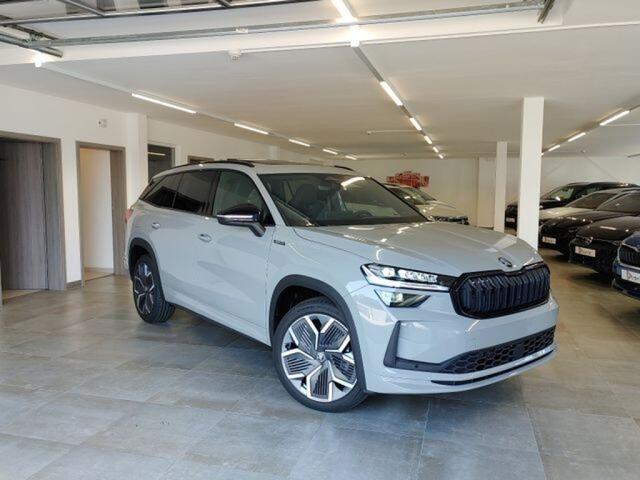 Skoda Kodiaq 1.5 TSI IV SPORTLINE PANO-DAK/TREKHAAK/CAMERA/MEMORY/NAVI/CRUISE/STOELVERW
