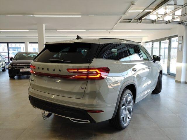 Skoda Kodiaq 1.5 TSI IV SPORTLINE PANO-DAK/TREKHAAK/CAMERA/MEMORY/NAVI/CRUISE/STOELVERW