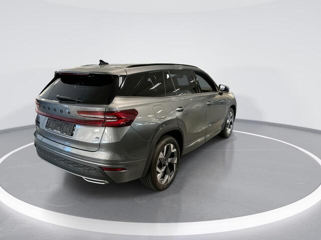 Skoda Kodiaq 1.5 Tsi 204pk DSG PHEV Sportline Business · Keyless · Camera · Elek.Voorstoelen · Elek. Trekhaak · Elek. Achterklep · Stoel& Stuur Verwarming · 19'' Inch · Garantie t/m 24-03-2028 of 100.000km