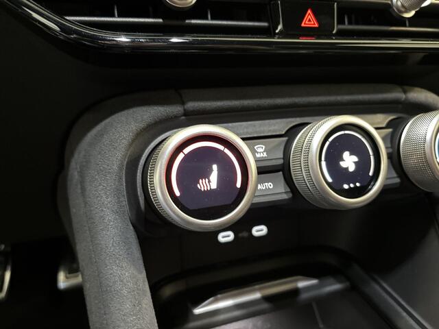 Skoda Kodiaq 1.5 Tsi 204pk DSG PHEV Sportline Business · Keyless · Camera · Elek.Voorstoelen · Elek. Trekhaak · Elek. Achterklep · Stoel& Stuur Verwarming · 19'' Inch · Garantie t/m 24-03-2028 of 100.000km
