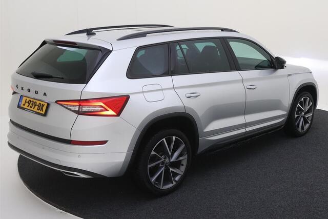 Skoda Kodiaq 1.5 TSI 150pk Automaat Sportline Business 7 persoons / Panoramadak / 20 inch / Trekhaak