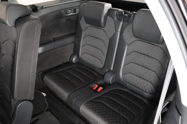 Skoda Kodiaq 1.5 TSI Business Edition 7-Persoons, Panoramadak, Navigatie, Apple CarPly, Camera, Climate Control, Cruise Control