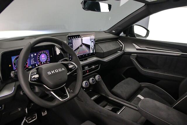 Skoda Kodiaq Sportline Business 1.5 TSI PHEV 204pk DSG Automaat Trekhaak, 360 camera, Head up display, Panoramadak, CANTON audio, Adaptive cruise control, Elektrische achterklep