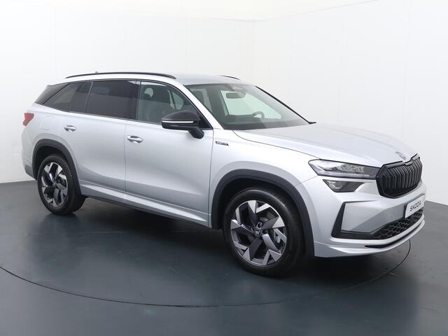 Skoda Kodiaq Sportline Business 1.5 TSI PHEV 150 kW | Wegklapbare Trekhaak | Winter Pakket | Familie Pakket | Light en View Pakket |