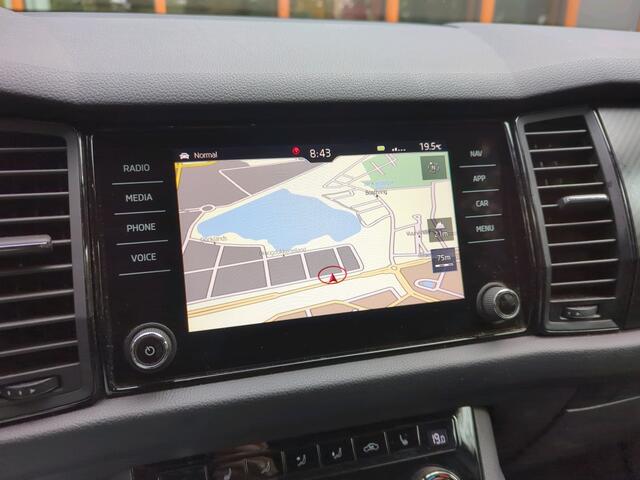 Skoda Kodiaq 1.5 TSI 150pk Sportline Business 7 persoons / Trekhaak 1800kg / Camera / Travel Assist