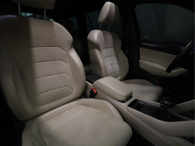 Skoda Kodiaq 1.5 TSI Business Edition Plus [SCHUIFKANTELDAK, CAMERA, PDC V+A, MEMORY SEATS, ADAPTIVE CRUISE CONTROL, APPLE CARPLAY, ANDROID AUTO, STOELVERWARMING, CANTON, AUTO AIRCO, NAVIGATIE, NIEUWSTAAT]