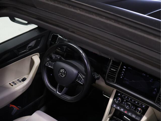 Skoda Kodiaq 1.5 TSI Business Edition Plus [SCHUIFKANTELDAK, CAMERA, PDC V+A, MEMORY SEATS, ADAPTIVE CRUISE CONTROL, APPLE CARPLAY, ANDROID AUTO, STOELVERWARMING, CANTON, AUTO AIRCO, NAVIGATIE, NIEUWSTAAT]