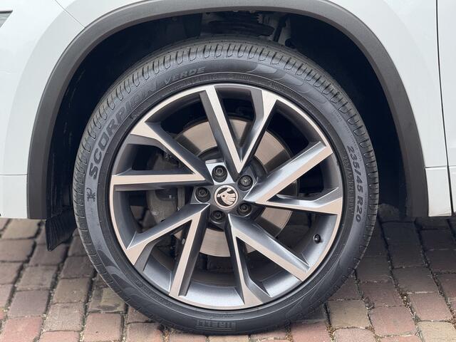 Skoda Kodiaq 2.0 TSI 4x4 Sport Line 7p. Trekhaak | Canton | elk stoelen | 360° camera