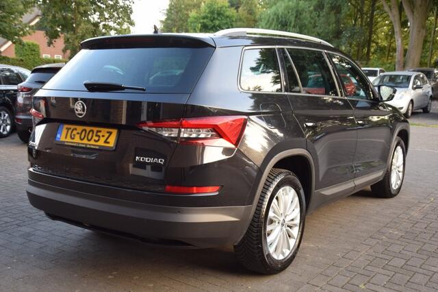 Skoda Kodiaq 1.4 TSI 150PK! 7 PERSOONS/AUTOMAAT/TREKHAAK/CAMERA