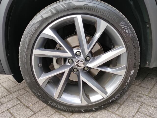Skoda Kodiaq 1.5 TSI DSG Sportline Business Panoramadak - Trekhaak - Adaptieve Cr.control - 20Inch LMV - Stoel+Stuur+Voorruitverwarming