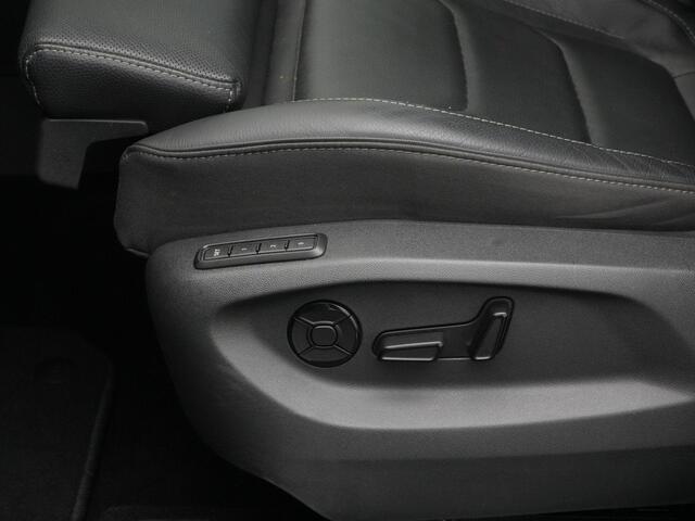 Skoda Kodiaq 1.5 TSI 204 pk DSG PHEV Business Edition | Head-Up Display | Lederen bekleding | CANTON sound | Full LED Matrix koplampen | Achteruitrijcamera | Predictive Adaptive Cruise | 18 inch