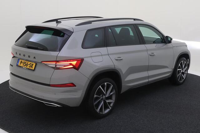 Skoda Kodiaq 1.5 TSI 150pk Sportline Business DSG / Panoramadak / Stoelverwarming / Camera / Elek. verst. Bestuurdersstoel