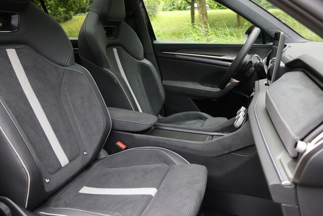 Skoda Kodiaq iV 1.5 TSI PHEV Sportline Pano/Matrix LED/DCC/ACC/Keyless/Camera/20"/Canton/Elek. stoelen+mem/Trekhaak wegkl.