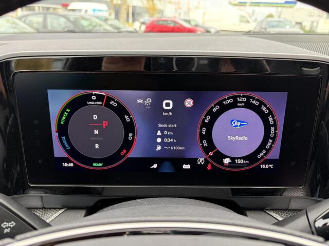 Skoda Kodiaq 1.5 TSi 204 Pk Automaat PHEV Sportline Business | Canton Audio | Panoramadak | Elektrische Stoelen | Trekhaak | Stoel Verwarming | CarPlay | Camera | LED | 20 Inch | Nieuwe Auto!!