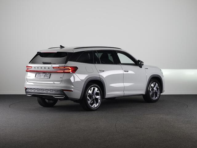 Skoda Kodiaq 1.5 TSI PHEV Sportline Business 204pk | Trekhaak | Winterpakket | Panoramadak | Light & View pakket