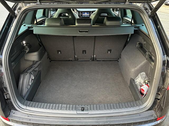 Skoda Kodiaq 1.5 TSI Sportline Business ELECTR ACHTERKLEP | ELECTR STOELEN | ADAPTIVE CRUISE | DEALER ONDERHODUEN | TOPSTAAT! | RIJKLAARPRIJS incl. 12mnd BOVAG GARANTIE