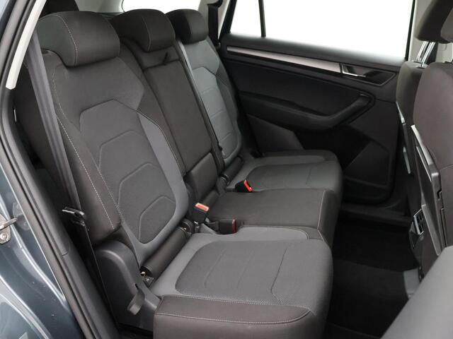 Skoda Kodiaq 1.5 TSI 150 PK DSG 7-PERSOONS + TREKHAAK | APPLE CARPLAY | STUUR / STOELVERWARMING