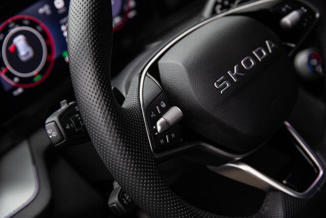 Skoda Kodiaq 1.5 TSI MHEV Sportline Business 7p , Adap. cruise, Canton, Stuur/stoelverwarming,