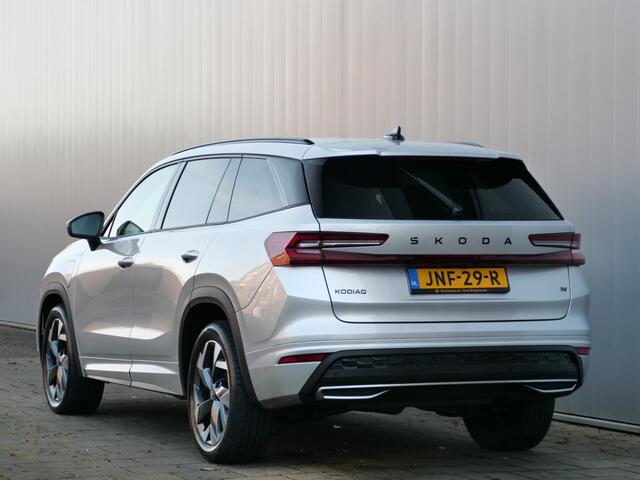 Skoda Kodiaq 1.5 TSI PHEV Sportline Business 204 Pk Automaat Navi / DAB / Apple Carplay / Camera / 19 inch / Winterpakket
