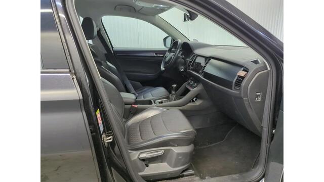 Skoda Kodiaq 1.5 TSI Business Edition NL AUTO | AFN. TREKHAAK | CARPLAY |