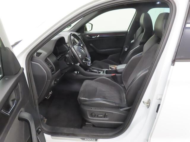 Skoda Kodiaq 7-Pers 1.5 TSI Sportline 7p. Pano.dak Trekhaak 20"LMV Full option Business