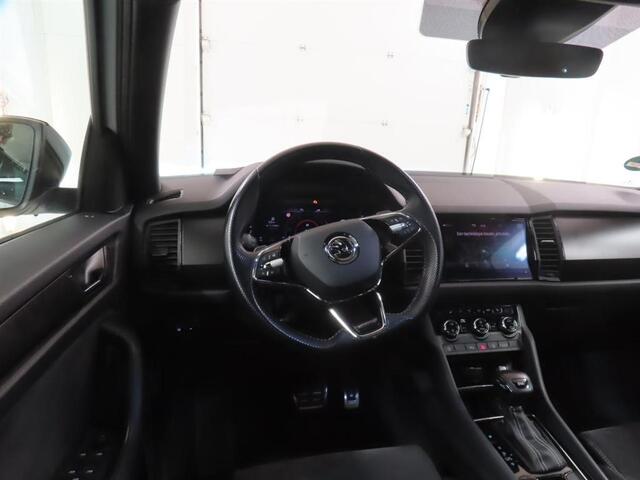 Skoda Kodiaq 7-Pers 1.5 TSI Sportline 7p. Pano.dak Trekhaak 20"LMV Full option Business