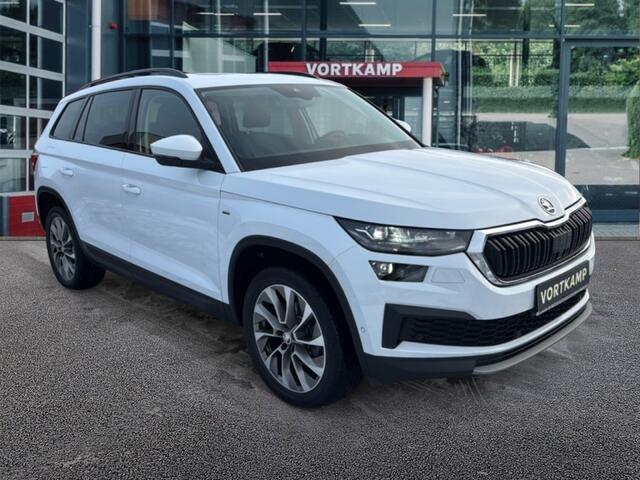Skoda Kodiaq 2.0 TDI DSG AMBITION 4X4 TREKHAAK/CAMERA/PANO/ACC/STOEL+STUURVERW