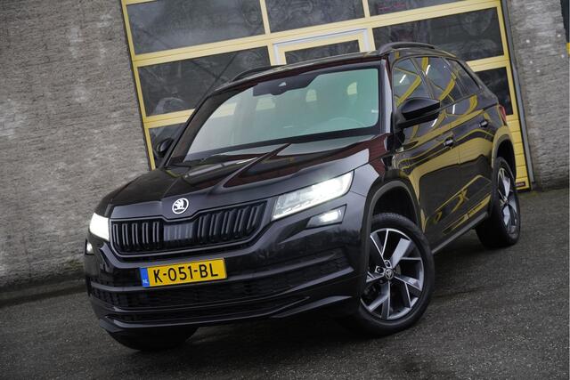 Skoda Kodiaq 1.5 TSI 150PK! Automaat Sportline Business BJ2020 Lmv 19" | Led | Pdc | Navi | Keyless entry | Elek. trekhaak | Elek. achterklep | Verwarmd voorruit | Achteruitrijcamera | App-Connect | Virtual cockpit | Canton Audio | Sportstoelen | Verwarmde voorstoelen
