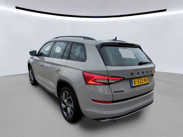 Skoda Kodiaq 1.5 TSI 150pk Sportline Business Trekhaak Panorama Navigatie Carplay Camera Stoelverwarming BR