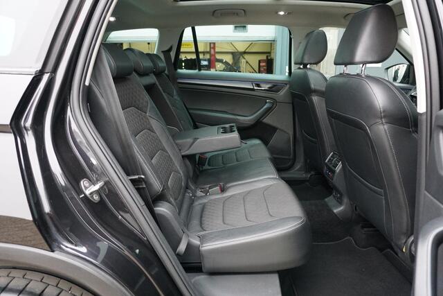 Skoda Kodiaq 1.5 TSI Black Edition 7p. + DEALER ONDERHOUDEN / PANO / DODEHOEK DETECTIE