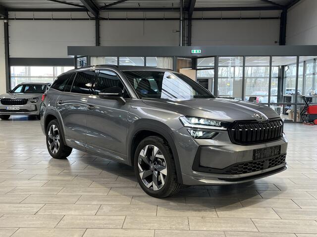 Skoda Kodiaq 1.5 TSI PHEV 204 pk Sportline | Stoelverw. | Stuurverw. | El. a. klep | El. verst. stoel + geh. | LED | 19" | Keyles entry |